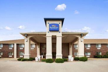هتل Quality Inn Lincoln Cornhusker