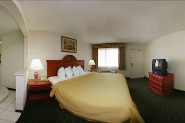 בית מלון כפרי Quality Inn Marshall