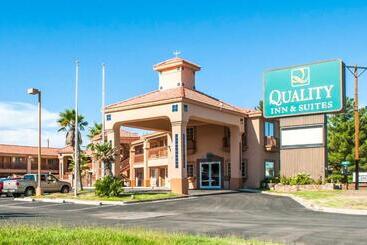 هتل Quality Inn & Suites Las Cruces  University Area