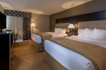 هتل Ramada By Wyndham Boise
