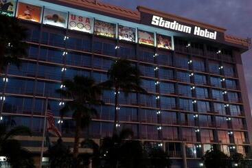 هتل Stadium