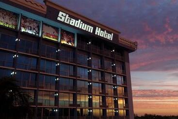 هتل Stadium