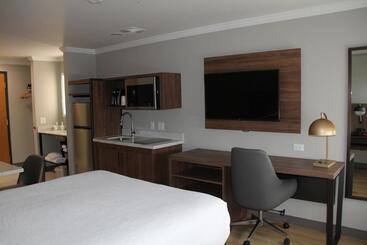 هتل La Quinta Inn & Suites By Wyndham Yakima Downtown