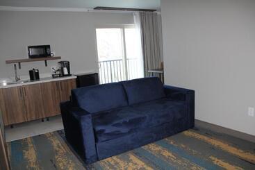 هتل La Quinta Inn & Suites By Wyndham Yakima Downtown