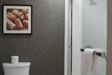هتل La Quinta Inn & Suites By Wyndham Yakima Downtown