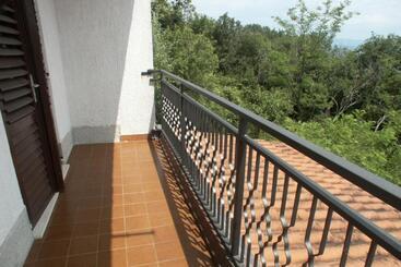 پانسیون Apartments & Rooms Ribarić
