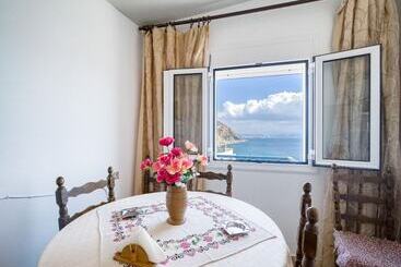 پانسیون Lefteri S Rooms