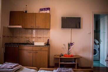 Rosmarinus Rubic Studio