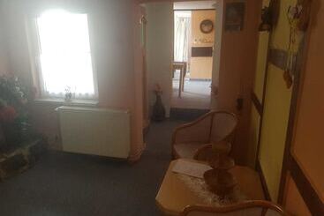Ferienwohnung Mit Blick Zur Altenburg