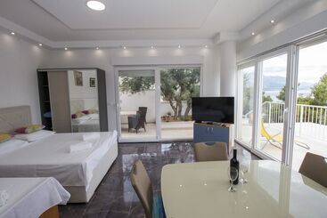 Luxury Apartment Ina