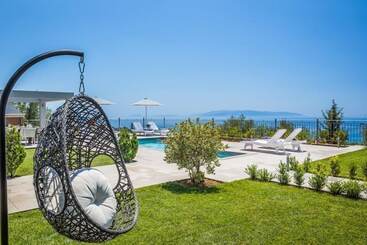 Villa Aris