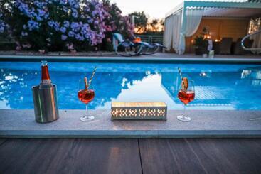 Villa Olive Garden