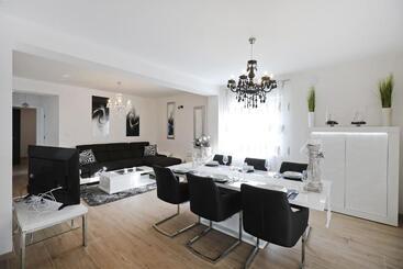Villa Olive Garden