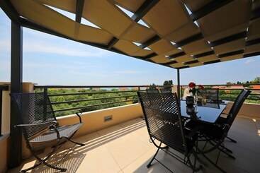 Villa Olive Garden