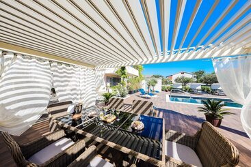 Villa Olive Garden
