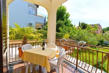 Apartments Porec 336