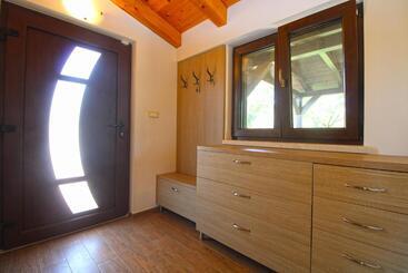 House Stella 1319