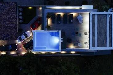 پانسیون Luxury Rooms Lavie   Superior Rooms