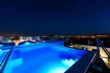 پانسیون Luxury Rooms Lavie   Superior Rooms