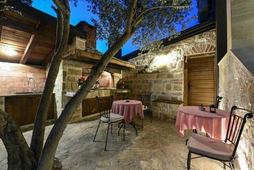 پانسیون Luxury Rooms Lavie   Superior Rooms