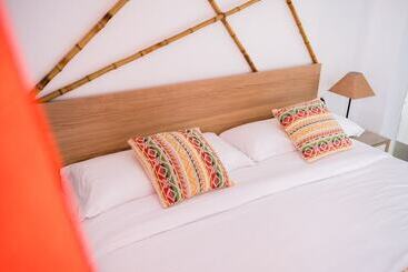 پانسیون Magma Rooms Playa Honda
