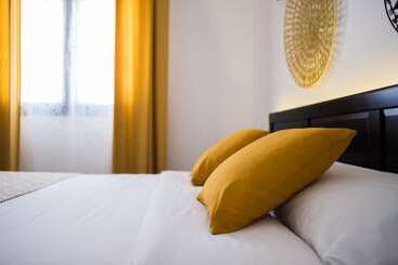 پانسیون Magma Rooms Playa Honda