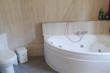 Salamina S Apartment