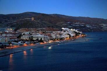 پانسیون Hostal Costa Sol