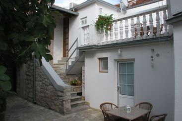 Apartments Mesic