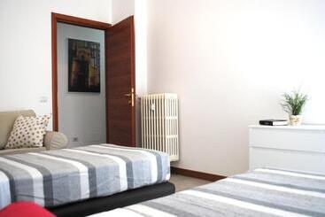 Bnbook Galbiati Flat