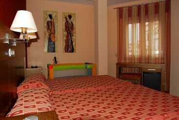 Hostal Jardines Del Mediterraneo