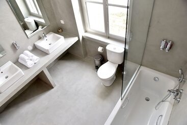 پانسیون Douskos Guesthouse