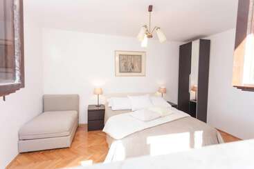 پانسیون Guesthouse Mate Ledic