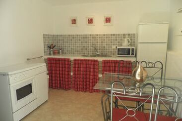 تختخواب و صبحانه Casa Colina