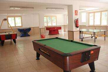 בית מלון כפרי Camping El Maset