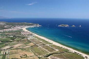 בית מלון כפרי Camping El Maset