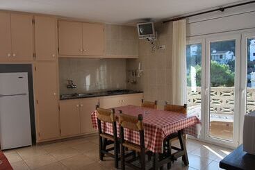 בית מלון כפרי Camping El Maset