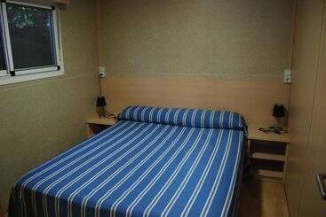 בית מלון כפרי Camping El Maset