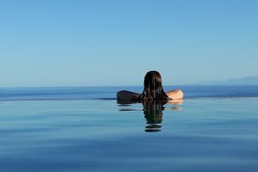 The Infinity 180 Luxury Suites   Adults Only