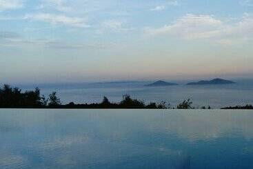 The Infinity 180 Luxury Suites   Adults Only