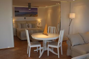 The Infinity 180 Luxury Suites   Adults Only