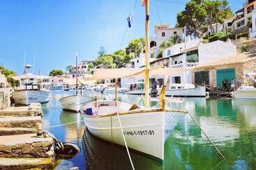 Apartaments Marina Sol I Pins - Cala Figuera