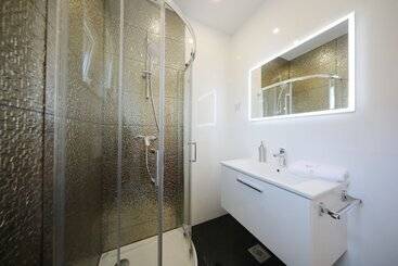 Luxury Majpruz Suites