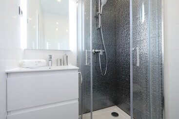 Luxury Majpruz Suites