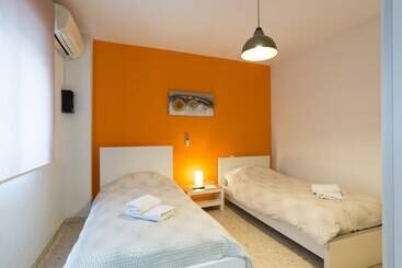 پانسیون Rafaela Guest House