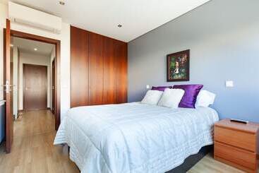 Private Modern Home, Fully Equipped, Near Historic Braga Centre