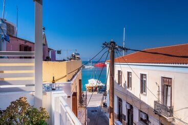 The Roof   Flat Sea View In Aegina Town
