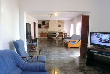104656    Villa In Blanes