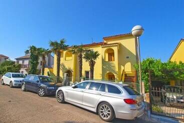 Apartment Gey 671