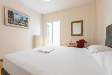 Athens Crown Paradise Apartments